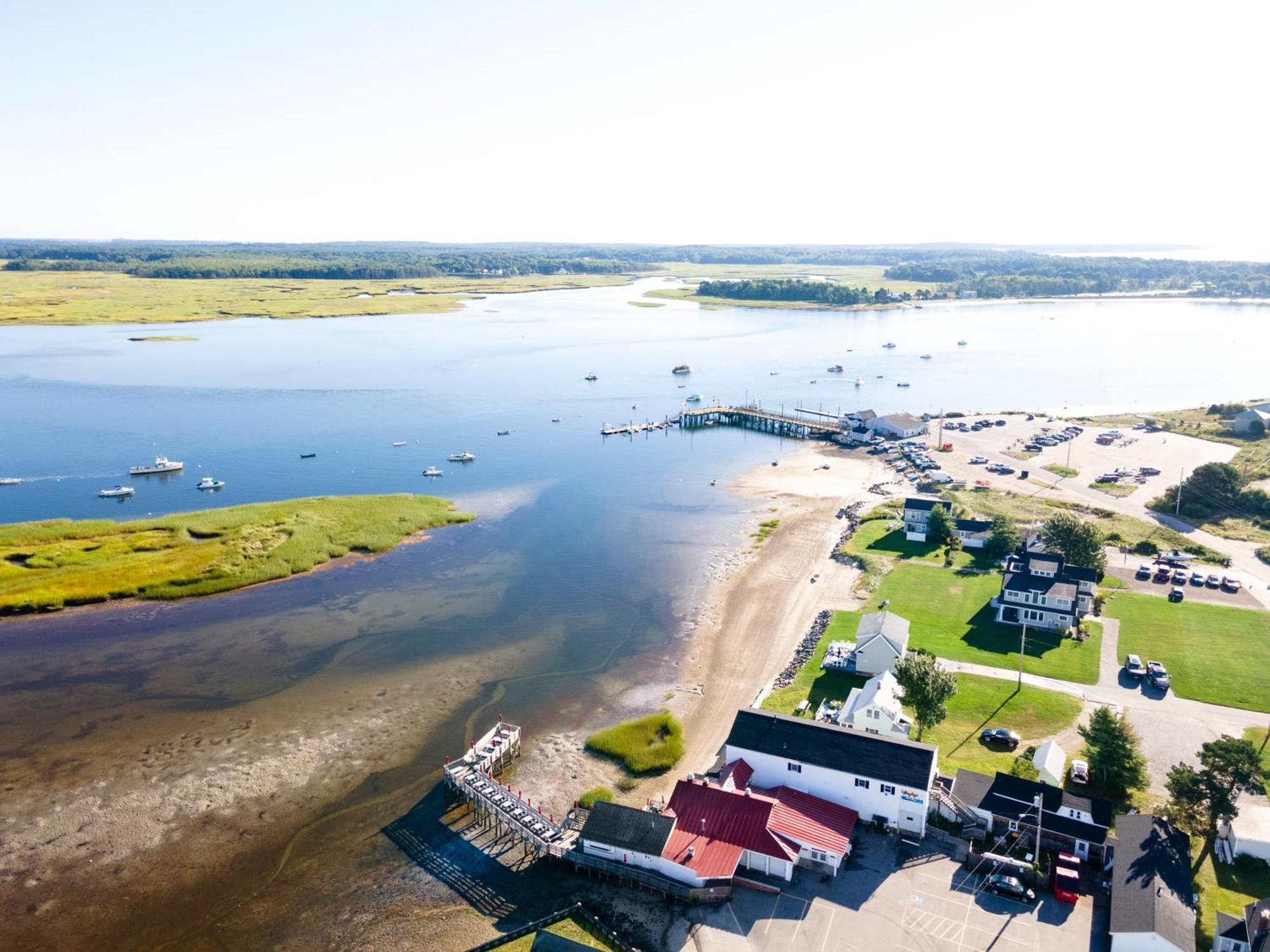 Bright 4Br Beach House, Pine Point Perfection Скарборо Екстер'єр фото